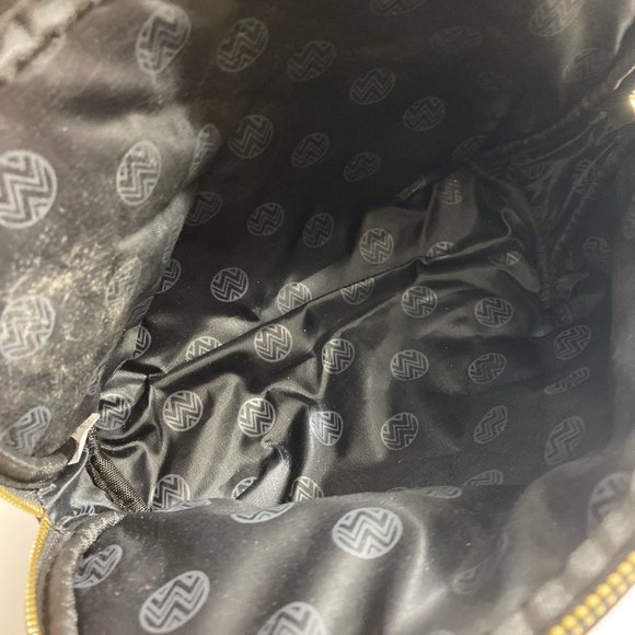 Macbeth Collection The Maxi Makeup Bag - Picture 4 of 5